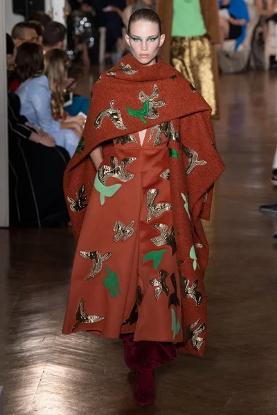 Look 22